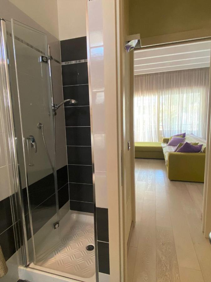 The Diamond - Luxury Villa With Private Pool Padenghe sul Garda Luaran gambar