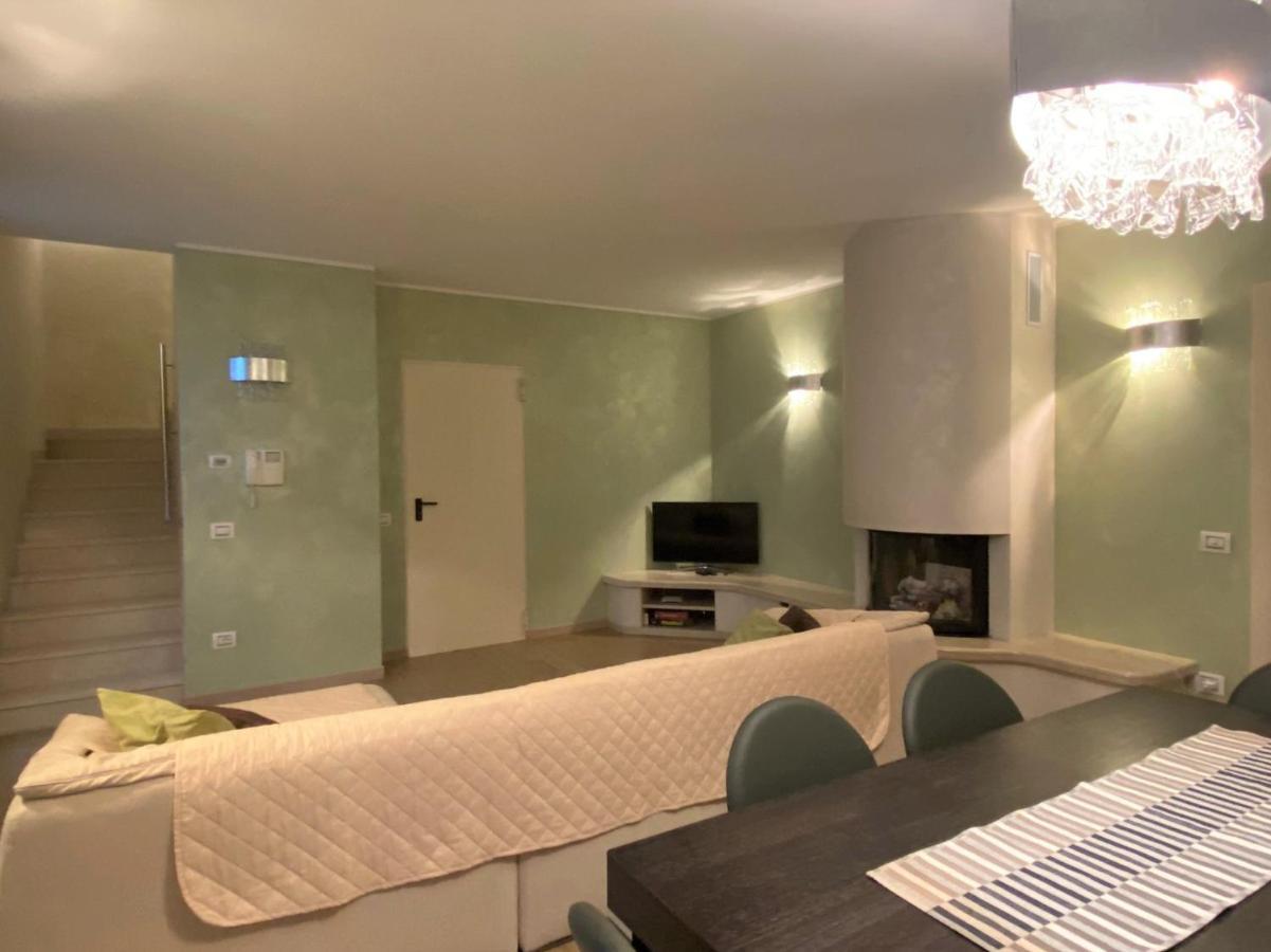 The Diamond - Luxury Villa With Private Pool Padenghe sul Garda Luaran gambar