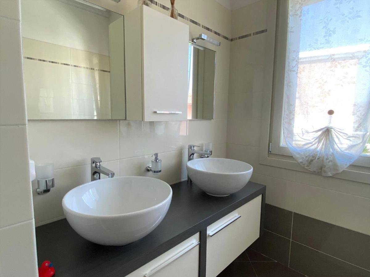 The Diamond - Luxury Villa With Private Pool Padenghe sul Garda Luaran gambar